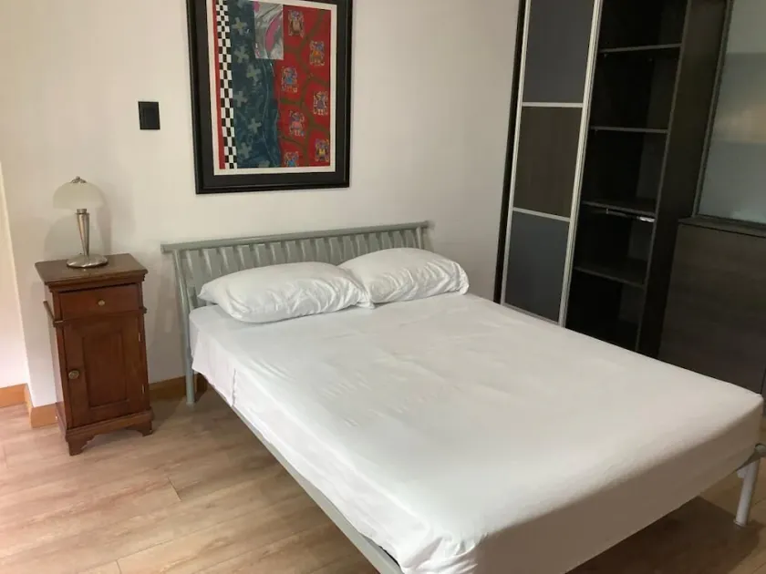 Loft with parking Centro Vivo Zone 1 Downtown Guatemala City - Image 1