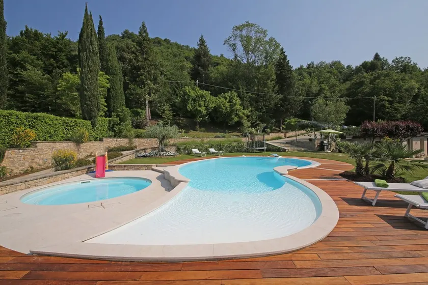 Bedövning Modern Villa w / Shared Pool, Lg Garden, Fantastisk utsikt, AC, GYM-PLAYAREA - Image 1