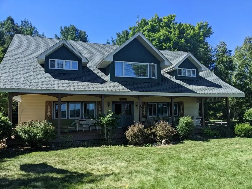 Historic home near Leland. Huge porch, fire pit. Pet ok. - Image 1