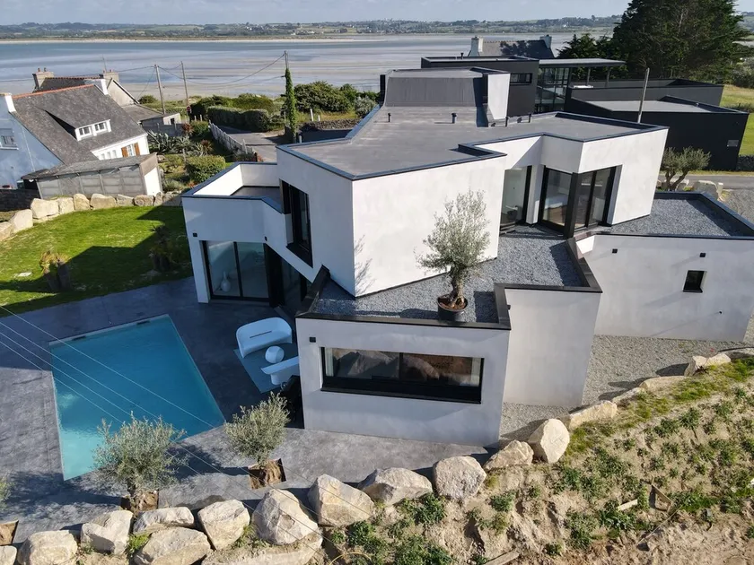 Magnificent Sea View Villa with Swimming Pool, Terrace and WIFI - Image 1