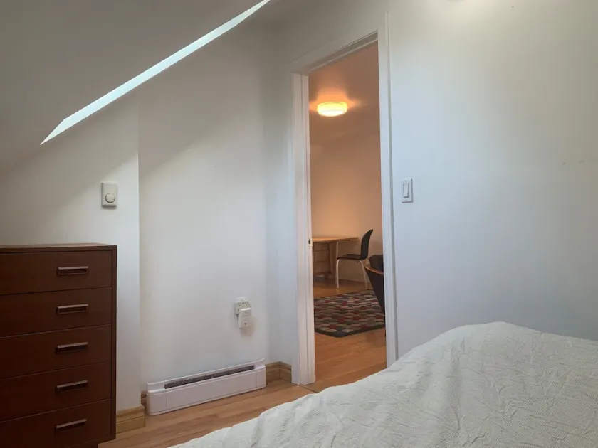 Annex Toronto, amazing location, cozy apartment - Image 1