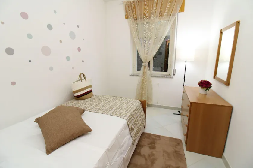 Holiday House Camelia 600 meters from the beach - Image 1
