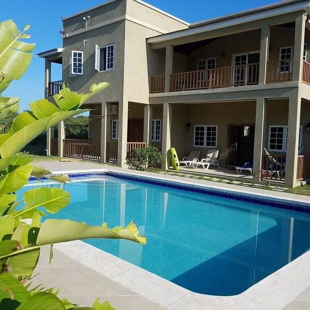 MODERN BEACH SIDE VILLA - Image 1