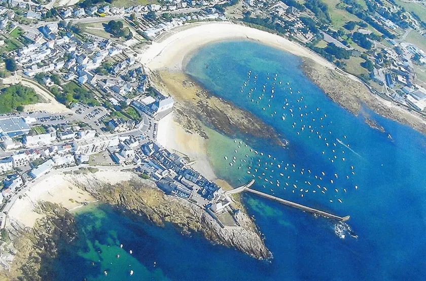 Large family house, Lomener, PLOEMEUR (56), 4 beaches at 350m, 12 people - Image 1