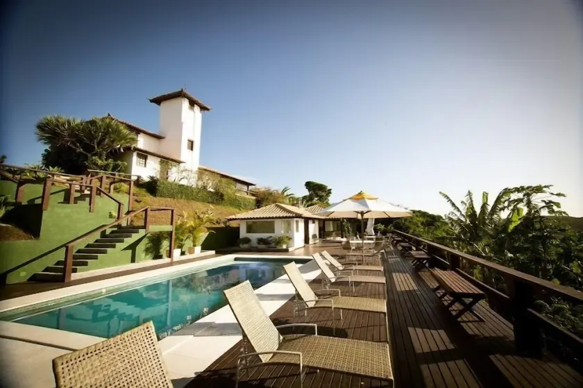 Wonderful house in João Fernandes with sea view - 5 bedrooms (3 suites) - Image 1