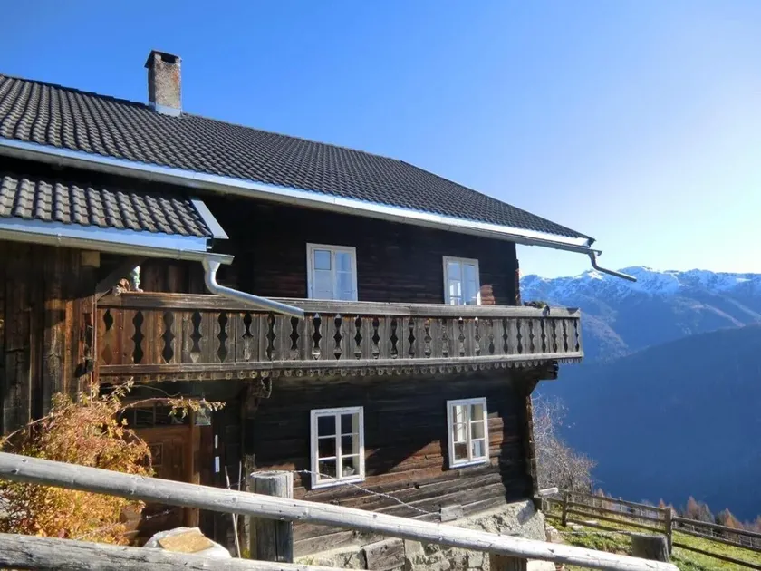 Ferienhaus 'Adlerhütte' mit Bergblick, Privatem Garten und WLAN - Image 1