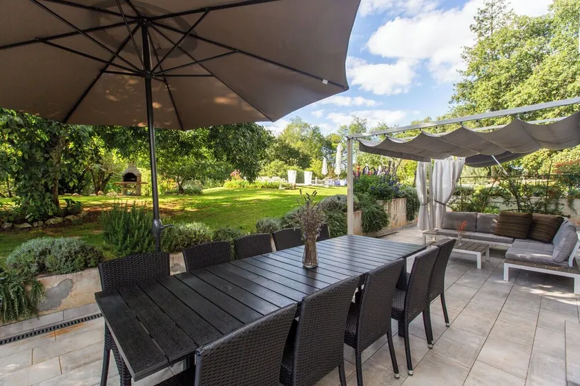 Luxury Villa Četiri Hrasta - Image 1