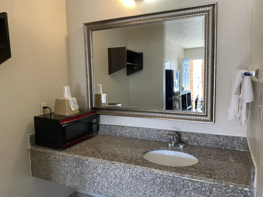 Jupiter Inn - Image 1