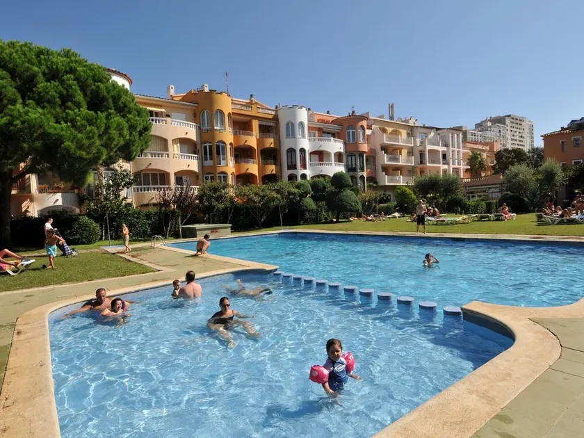 Apartments with swimming pool near the beach. Ref. Comte Empuries-24 - Image 1