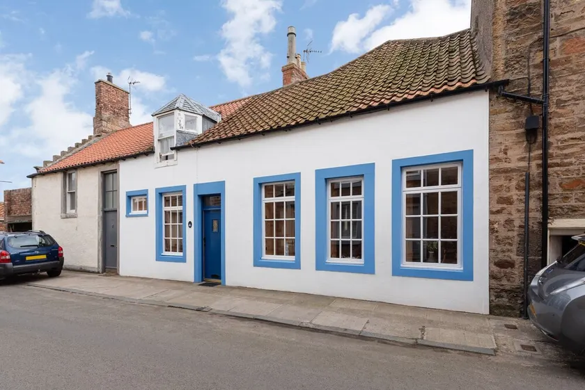 Coastal 2-Bed Cottage for 4 Cellardyke Anstruther - Image 1