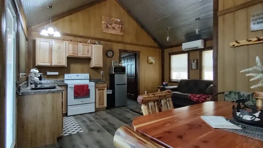 Hunter Lodge (Secluded in Amish Country and peaceful) - Image 1
