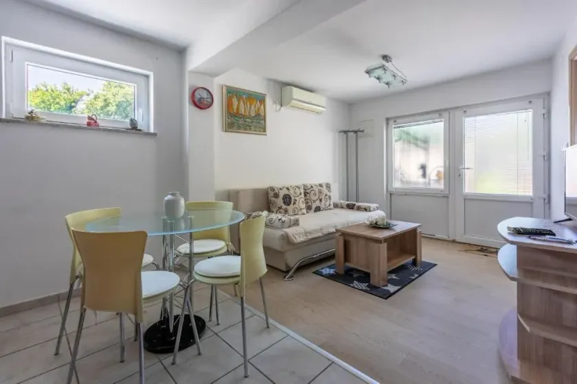 Apartment Jurja (85701-A1) - Novi Vinodolski (Crikvenica) - Image 1