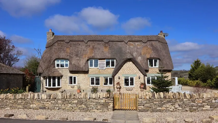 The Thatch House - Image 1