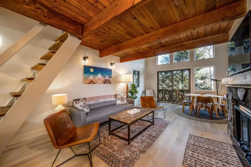 Beautiful Modern Hunter Mountain Retreat - Great Hiking! - Image 1