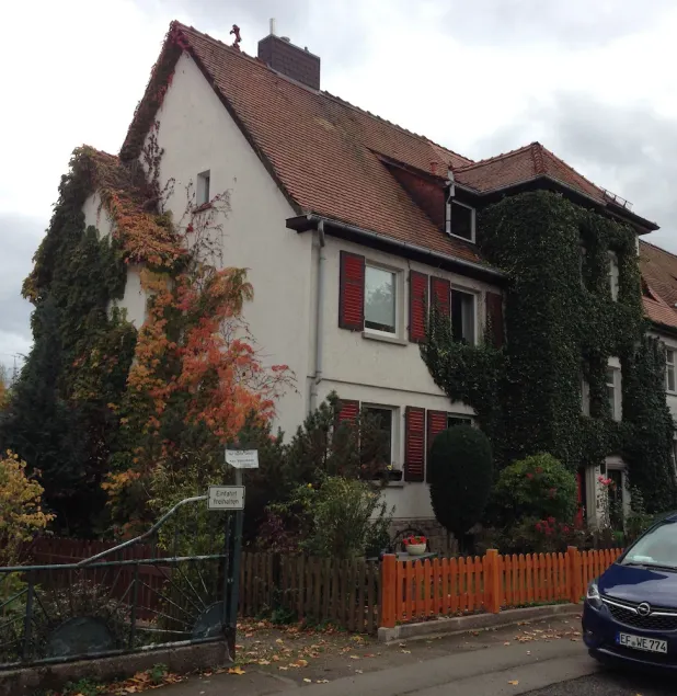 Schöne Dachwohnung mit Klimaanlage in der Tiergartensiedlung - Image 1