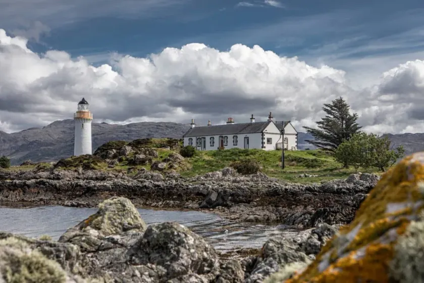 Eilean Sionnach fyrtårn - Image 1