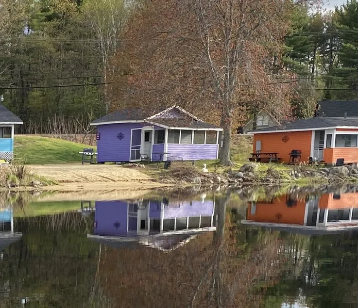 Lakefront Purple Cottage - Image 1