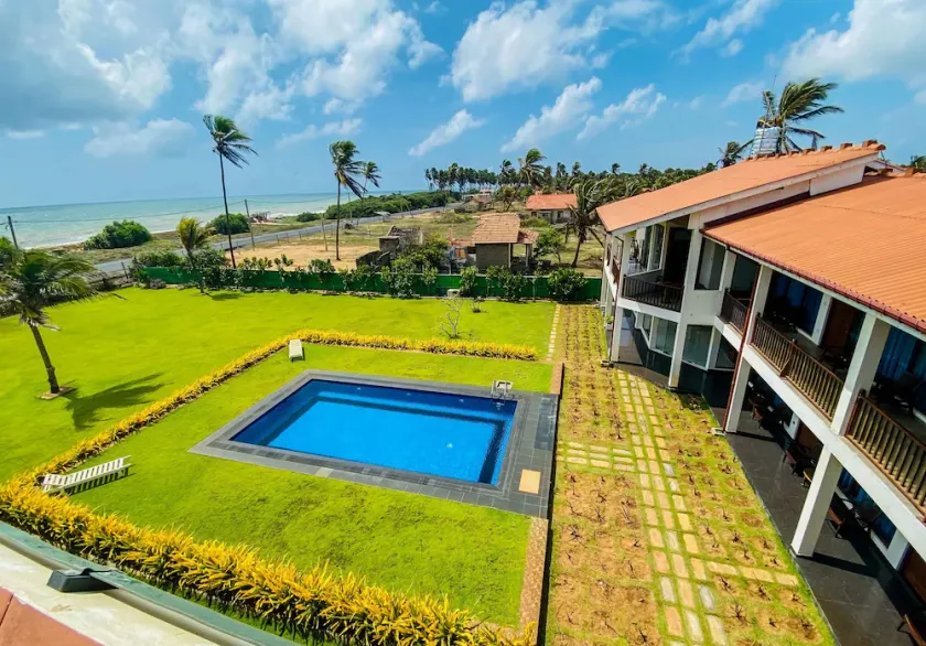 An unique hotel by the Indian Ocean! - Image 1