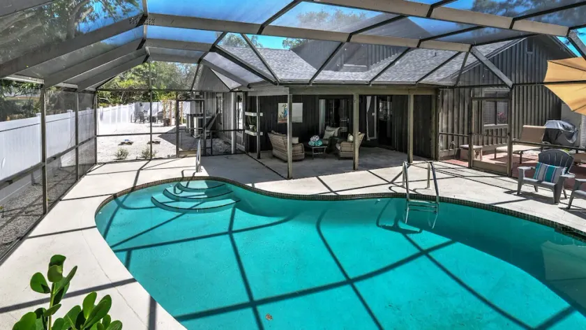 A Wave From It All | Heated Pool | Family-Friendly | Near Anna Maria Island l, Dog Friendly*(See Note) - Image 1
