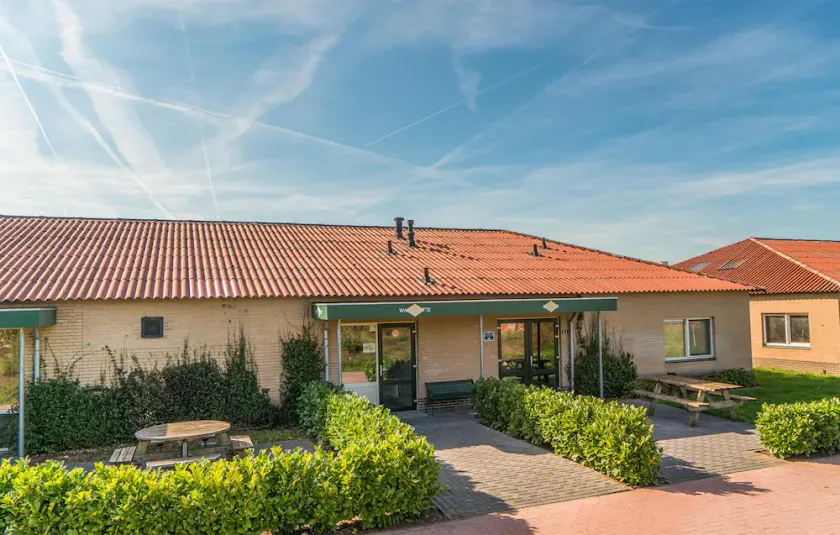 4 Bedroom Gorgeous Home In Den Ham - Image 1