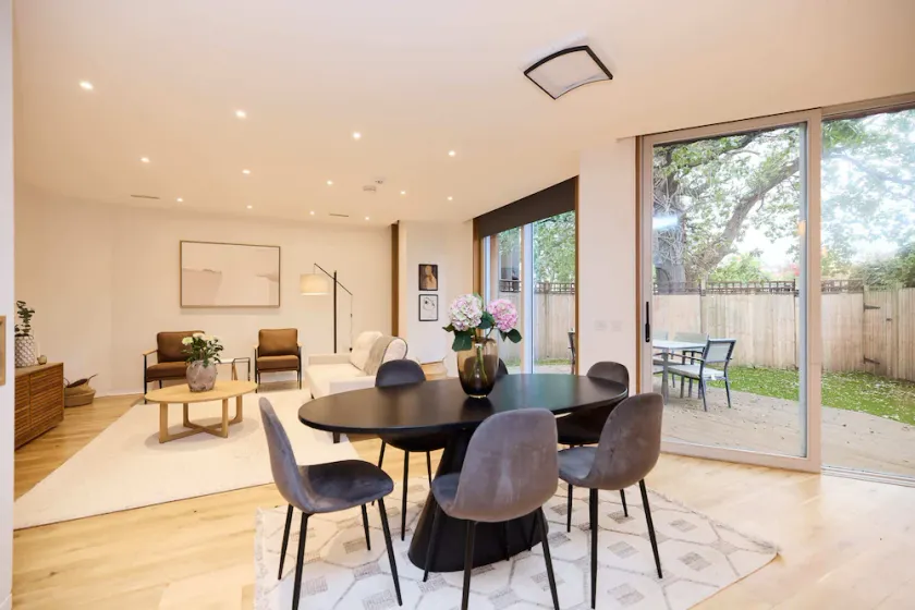 Mill Hill Mews Home with Garden - Image 1