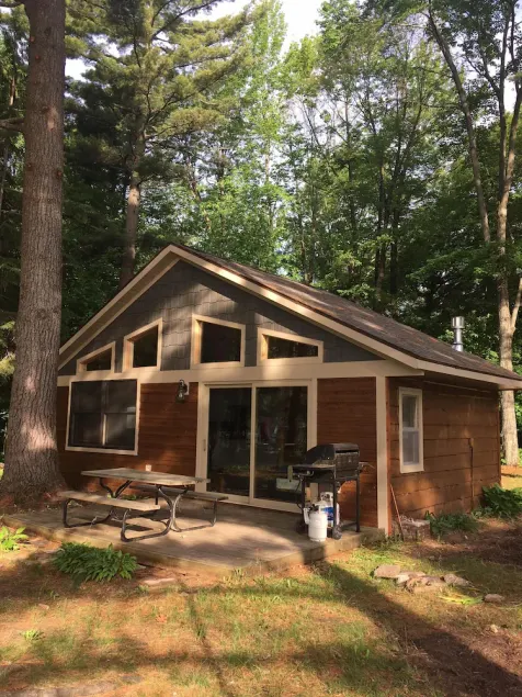 Neu aktualisierte Lake Front Cabin in Siren - Image 1
