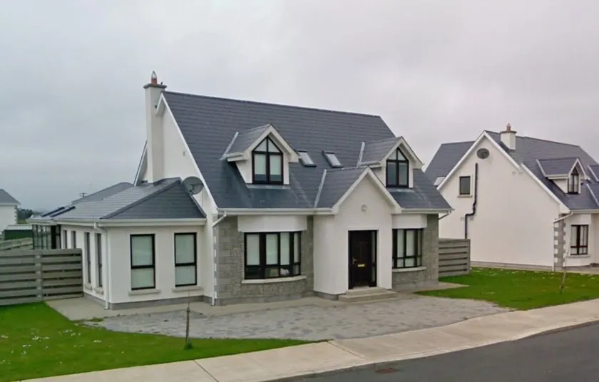 A Holiday Home Rental in Rosslare Strand - Image 1