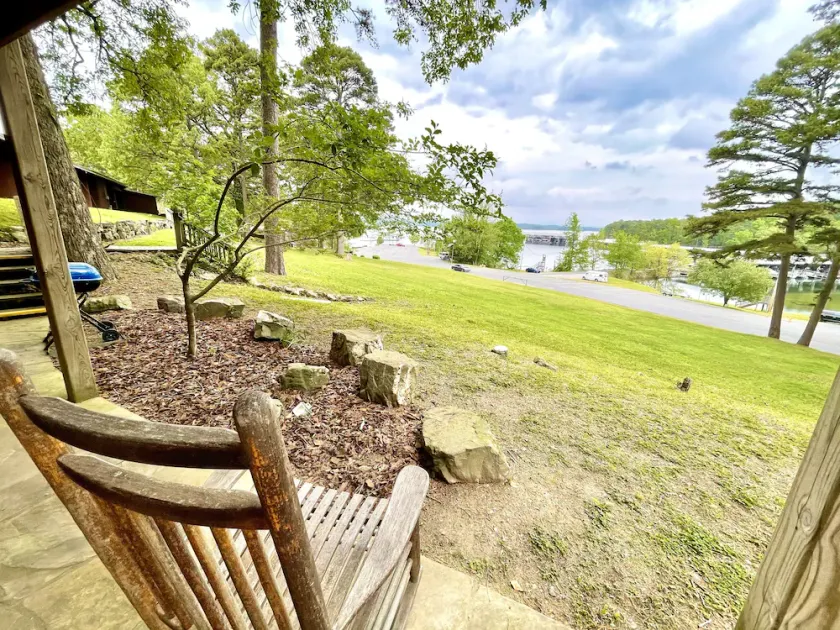 Lake View Queen Guest Room With Two Queens, Sleeper Sofa And Deck Overlooking Lake Ouachita. 1 Bedroom Hotel Room by RedAwning - Image 1