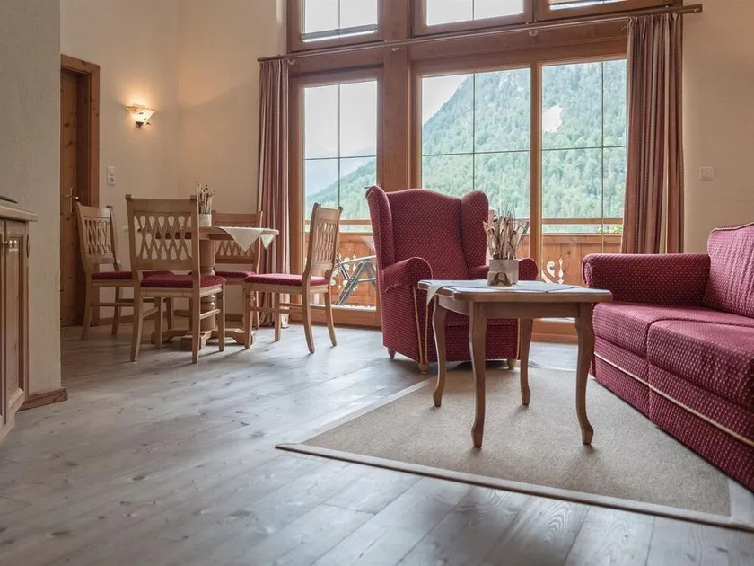 Panorama Suite - Sonnenhof Genusshotel & Appartements - Image 1
