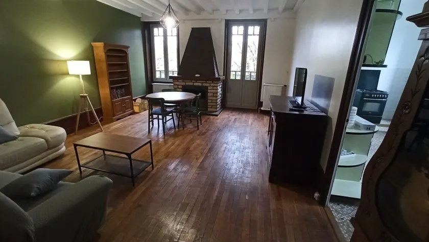 Nice apartment with all comforts in a residence, a stone's throw from the town center. - Image 1