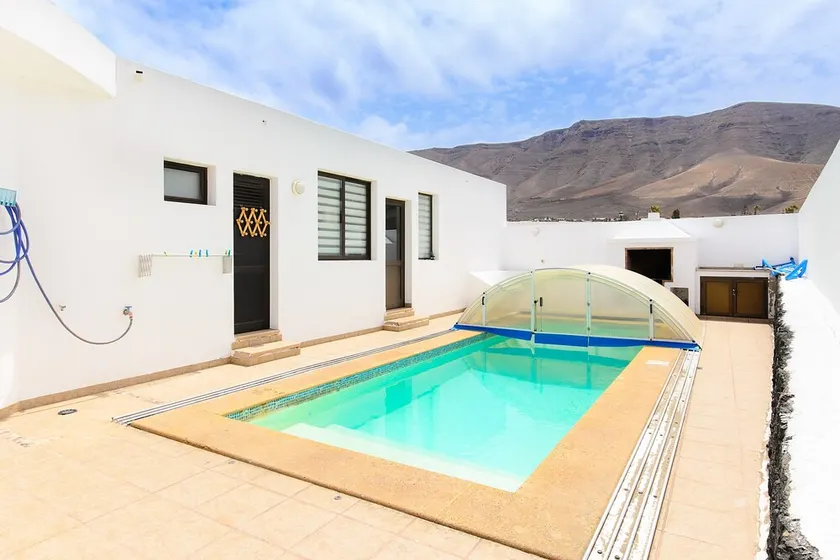 Famara Beach House - Image 1