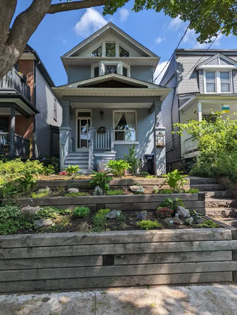 Beautiful Comfortable Riverdale Home. Now 20% discount for stays over 30 days - Image 1
