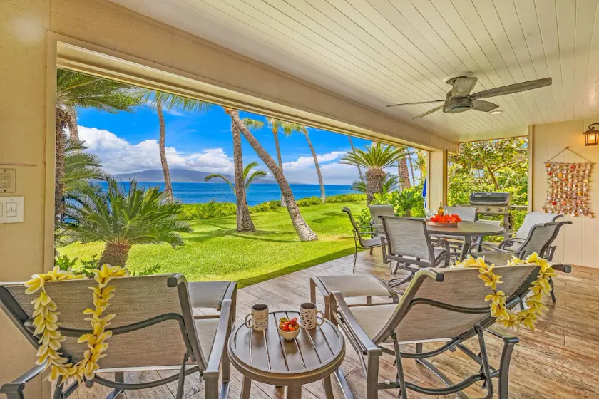 Elegant Oceanfront – Beautiful Remodel - Puamana 254-1. - Image 1