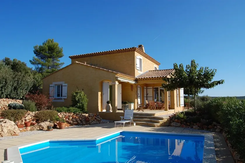 Apartment in villa with pool, oasis of relaxation, view of mountains - Image 1