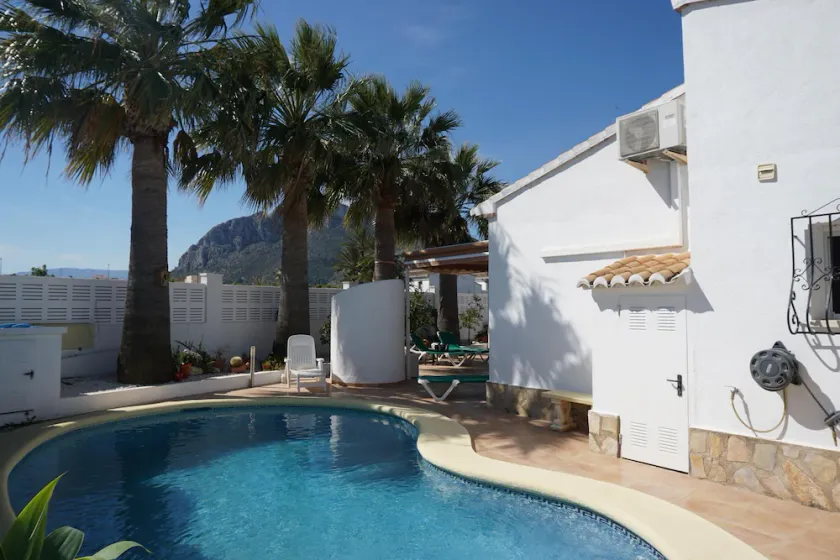 Villa LILAS in Els Poblets - Image 1