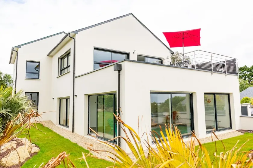 Unlisted listing - Image 1