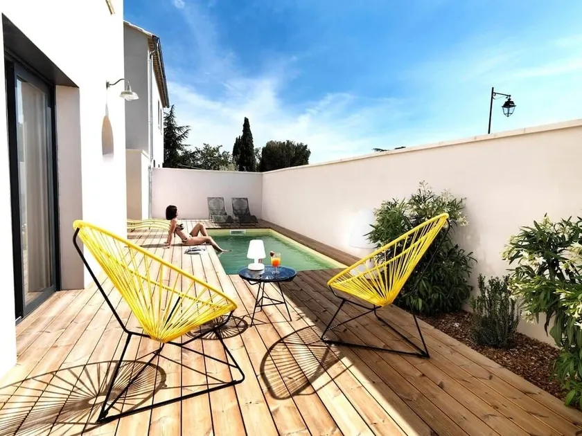 Designer house with heated pool in Bédoin - Image 1