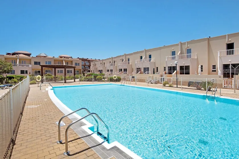 Holiday Home 'Duplex Amuley Mar' with Private Terrace, Pool & Wi-Fi - Image 1