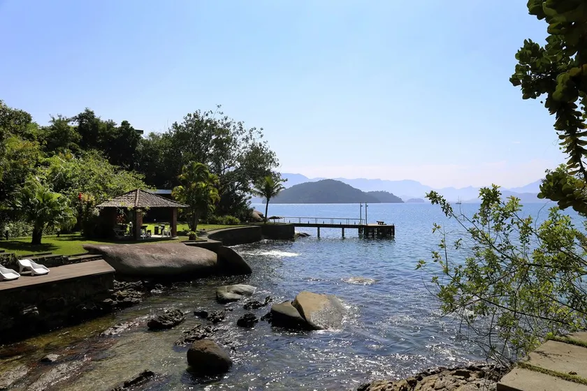 Property  With Unique View And Nautical Support - Image 1