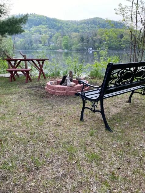 Tyst hem i Village of Friendship WI - Image 1