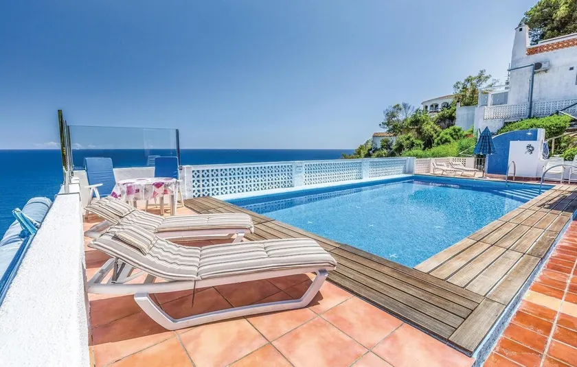 Fantastisk lägenhet i Jávea med pool - Image 1