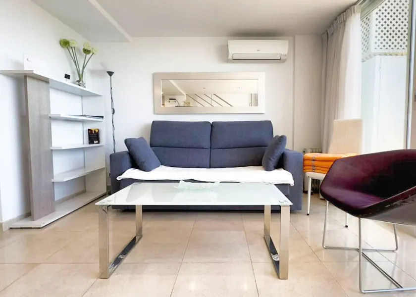 Skol 629 - Magnificent 2-Bedroom Duplex with Sea Views - Image 1