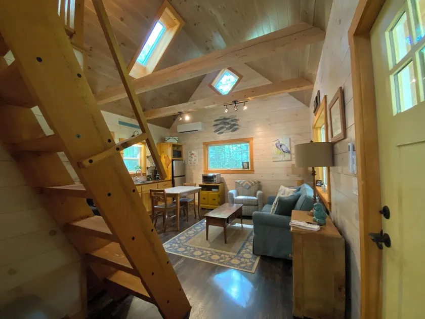 3 Cottages Built 2020, Air Conditioned, 1st flr King & Full Loft, Pets Free - Image 1