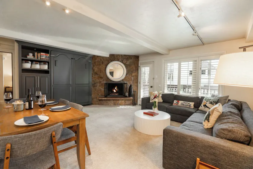 Pool Breeze Condo steps from Vail MTN Gondola w/ fireplace, hot tub + spa access - Image 1