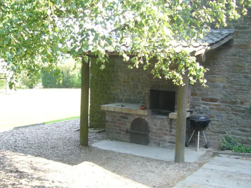 Grande casale di famiglia ad Anthisnes - Image 1