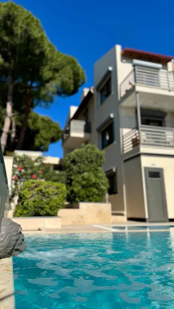 LEVON VILLA - Image 1