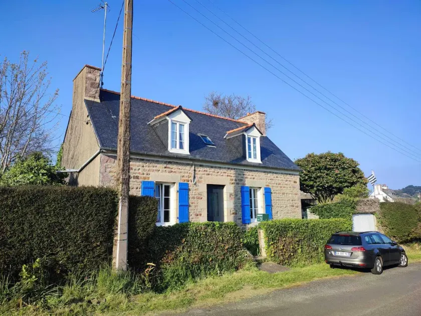 Independent Breton family house - Image 1