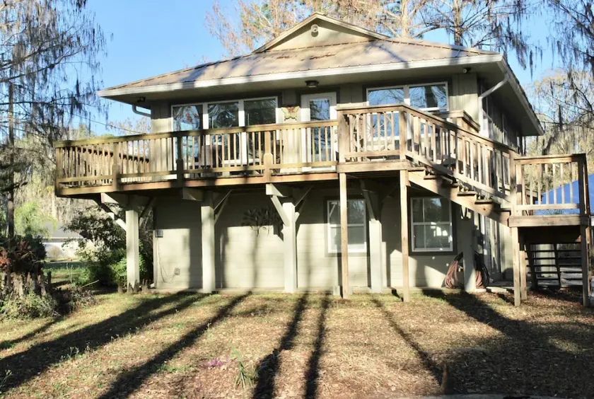 Unique Waterfront Stilt House on the Withlacoochee River, Fish, Kayak, Relax - Image 1