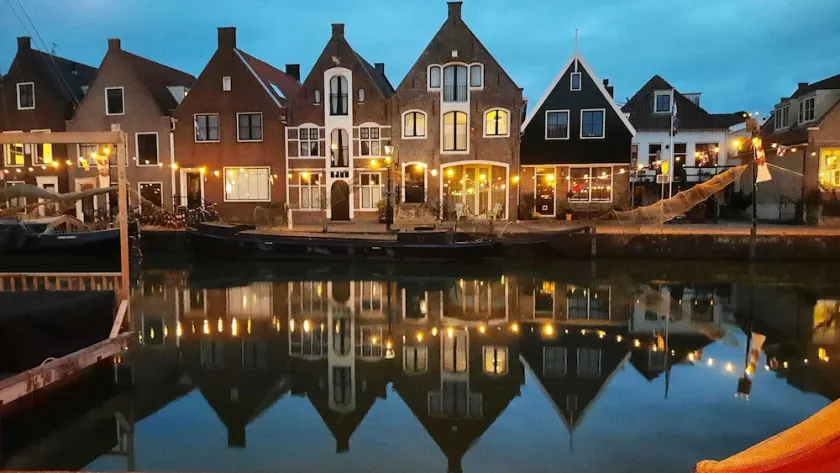 Mieten Sie sich die niederländische Boje, gorgeous 17. Jahrhundert Kanalhaus, 8 km von Amsterdam entfernt. - Image 1