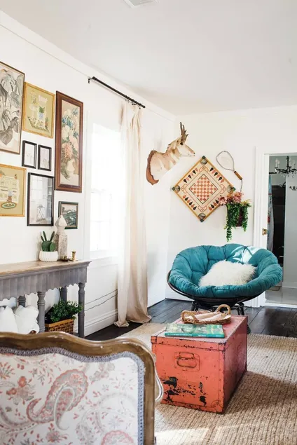 Cozy Millbrook Cottage | Pool Access Near Capitol - Image 1